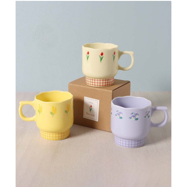 【マルシェドブルーエプリュス】お花のマグカップ🌷