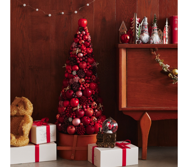 アフタヌーンティー・リビング】クリスマスツリー！ | トピックス