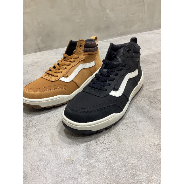 【本館4F　ABCマート】ＶＡＮＳの撥水ブーツタイソンＨＩ
