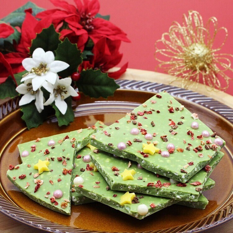 【モンロワール】ピスタチオ風味の割れチョコが仲間入り！