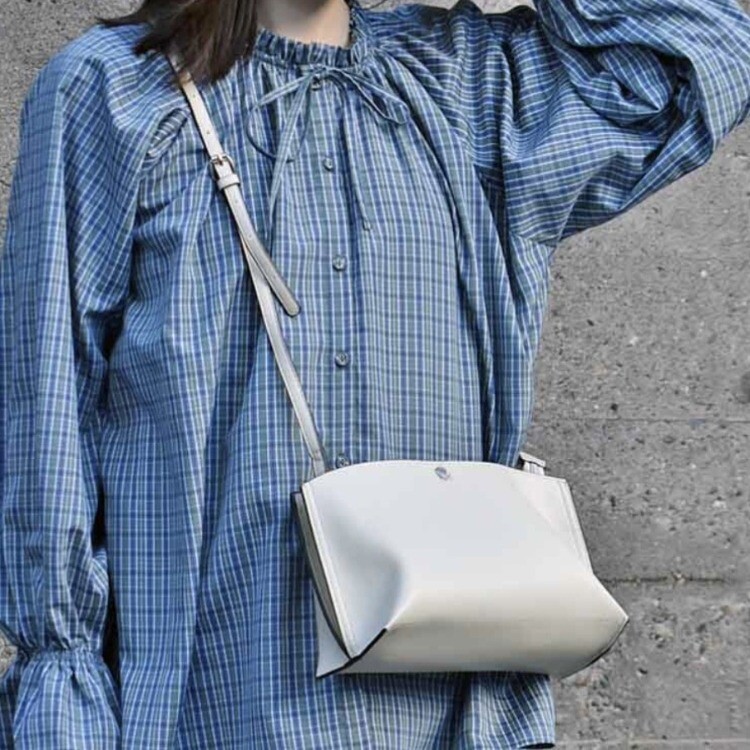 【マルシェドブルーエプリュス】スタッフおすすめ♪合皮bag👜